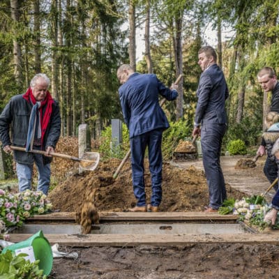 Fotograaf voor tijdens de uitvaart