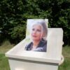 Uitvaartkist met foto