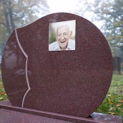 Foto op grafmonument
